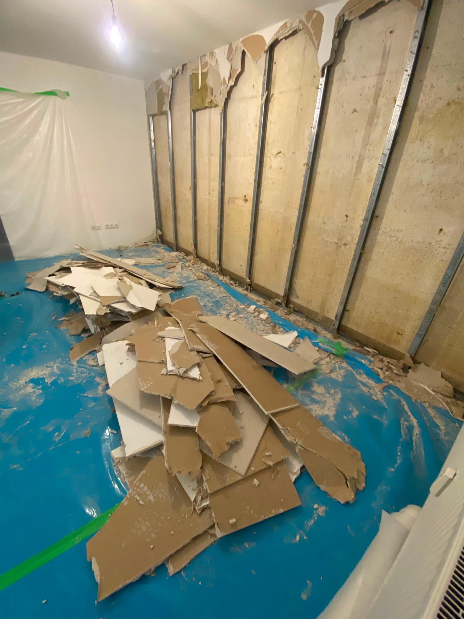 Selektiver Rückbau & Entkernung - Trockenbau Amaleo in Ergolding